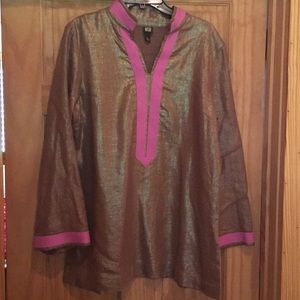 Very Unique tunic. Boo Gemes boutique brand